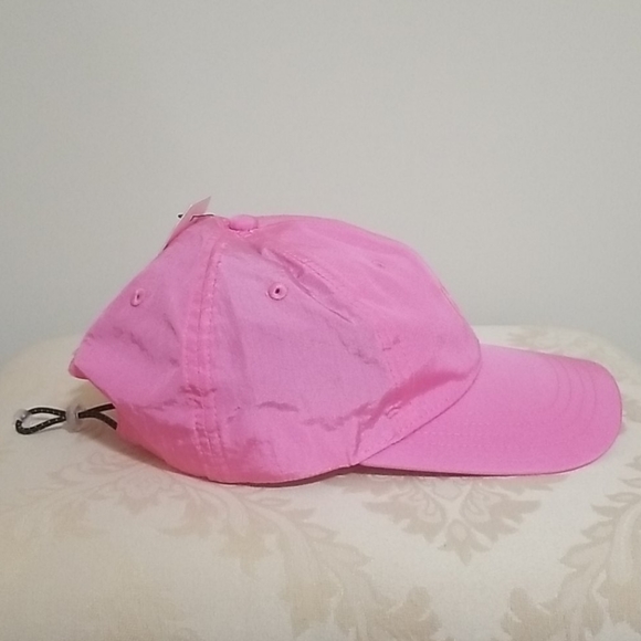 Levi's Pink Hat - Picture 3 of 11